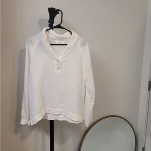 XiRENA White Cotton Shirt